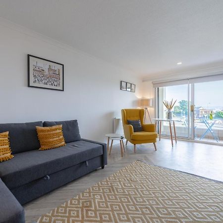 Hame By The Sea Apartamento Largs Exterior foto
