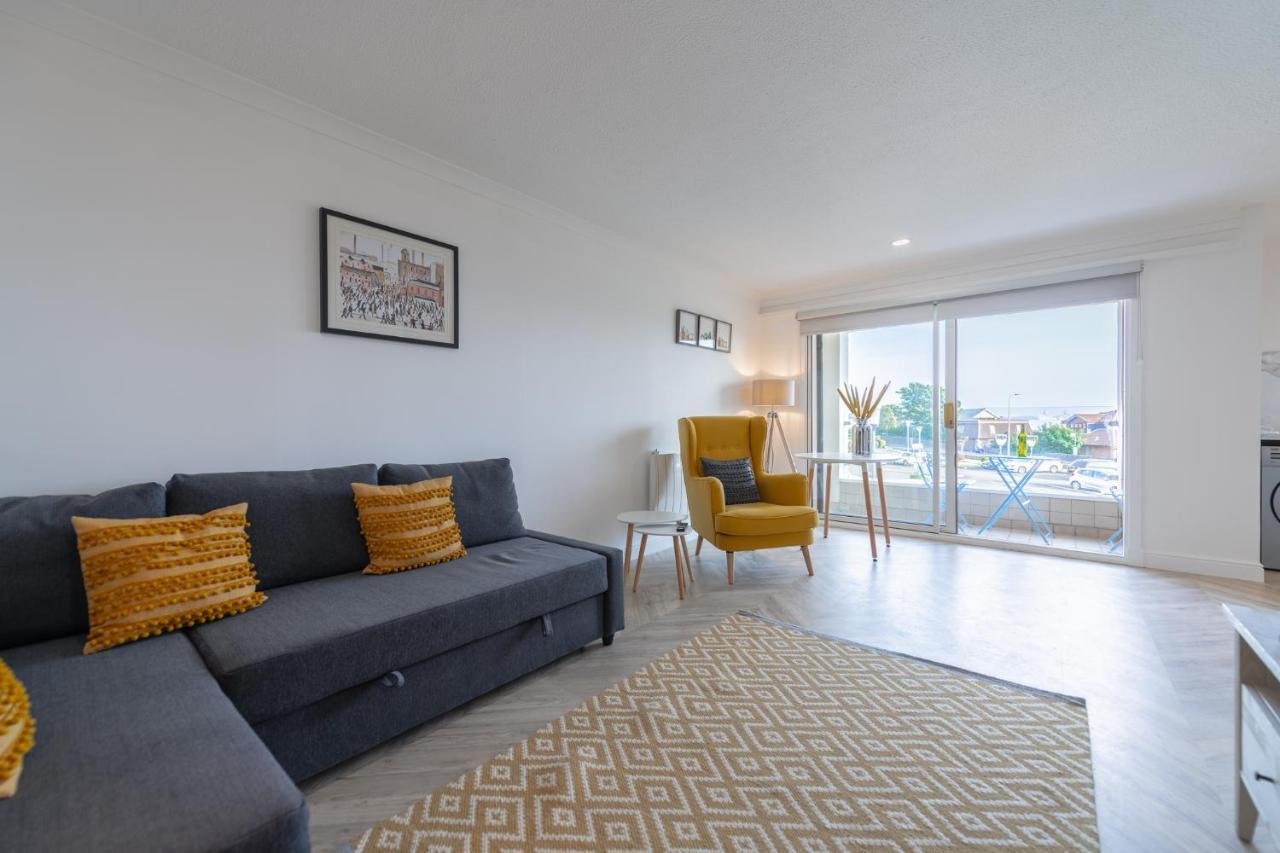 Hame By The Sea Apartamento Largs Exterior foto